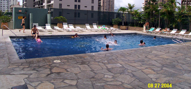 Waikiki Sunset Condo Rec. Deck, with Pool.